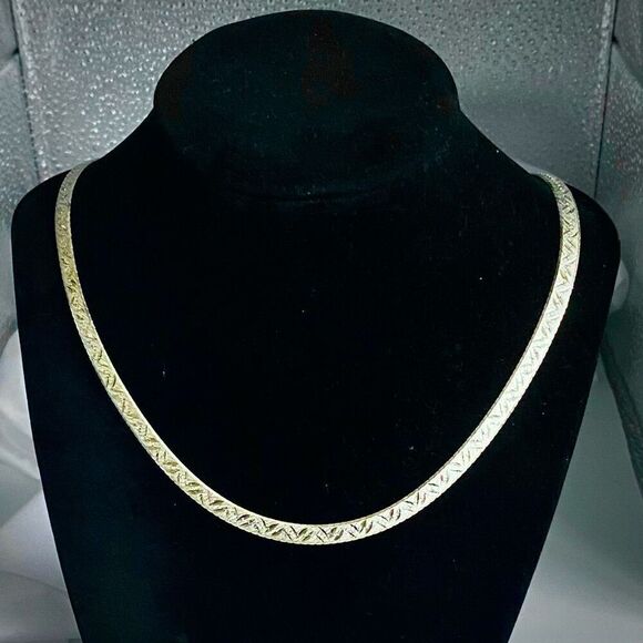 AGA# Striking 28” Sterling 925 Silver Herringbone Necklace - Picture 7 of 12